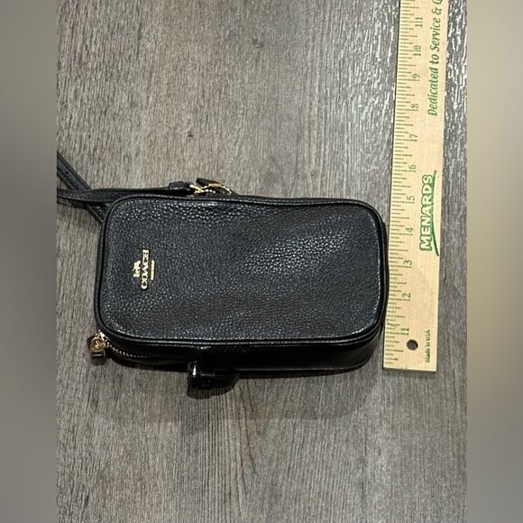 Coach Crossbody Purse Black Pebbled Leather Phone Authentic - Picture 8 of 9